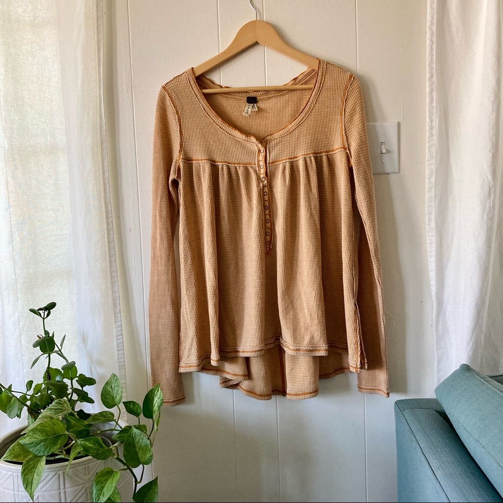 Free people | babydoll Henley top